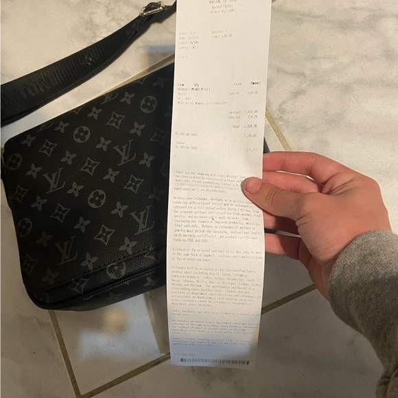 Louis Vuitton Dark Gray Monogram Messenger Bag - Picture 4 of 7